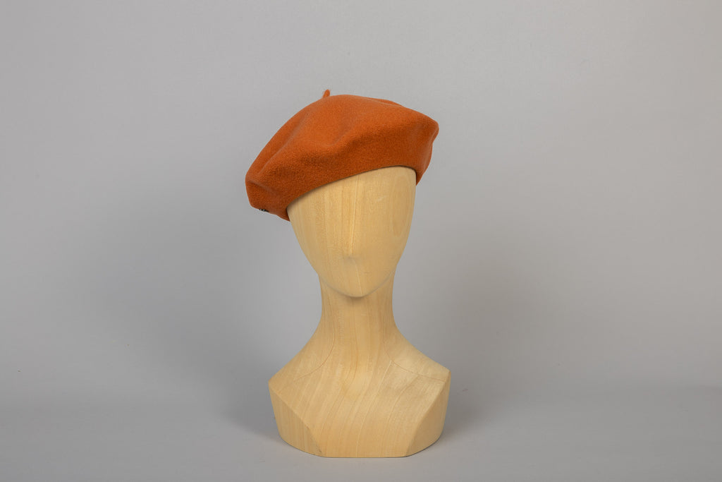 beret base orange