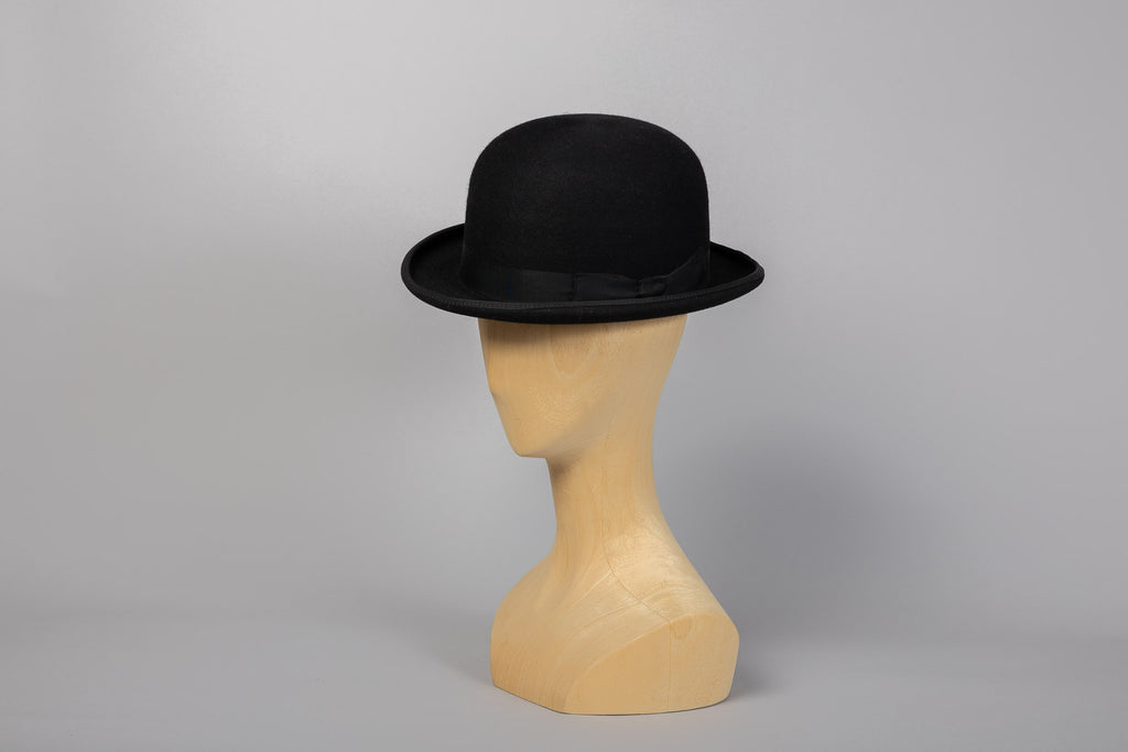 chapeau melon bombetta morbita noir dessus
