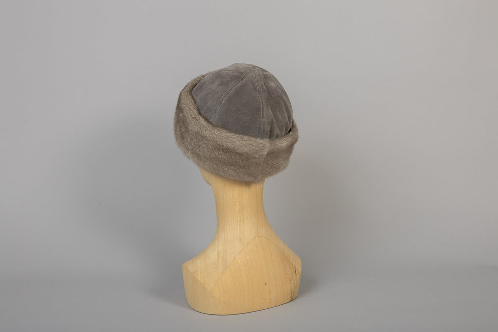 océane en vison perle de dos