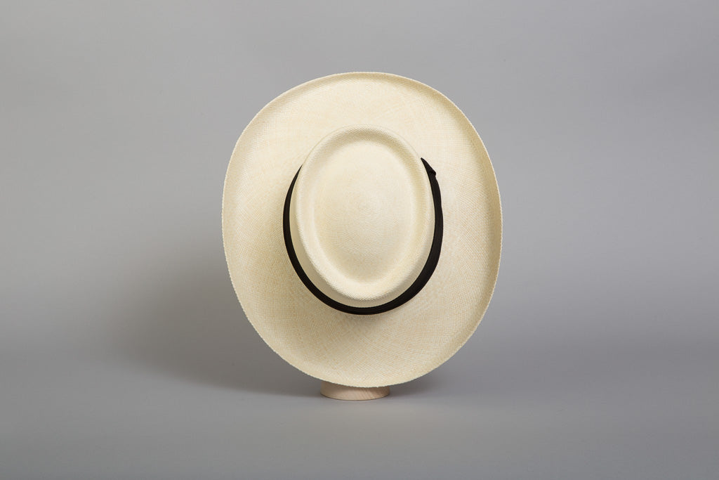 chapeau panama paille newman courtois paris