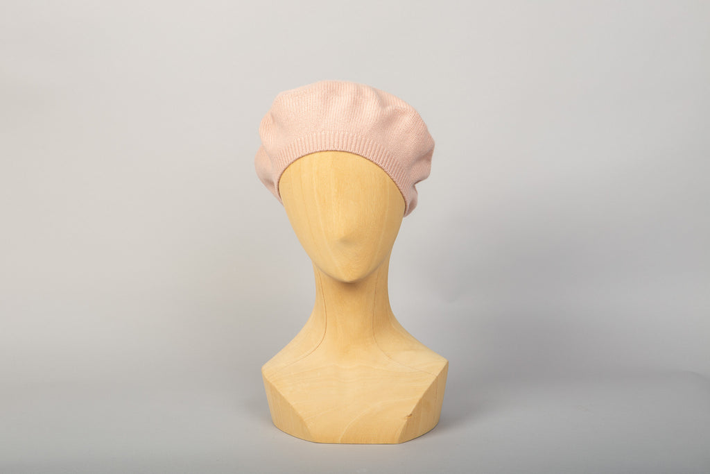 Béret cachemire rose packshot face