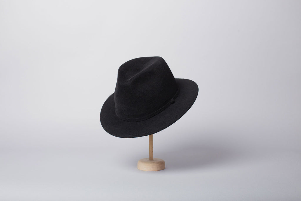 Chapeau Boston feutre noir packshot 3/4