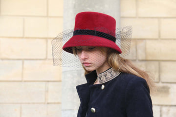 chapeau-femme-avec-voilette-apolline-courtois-paris