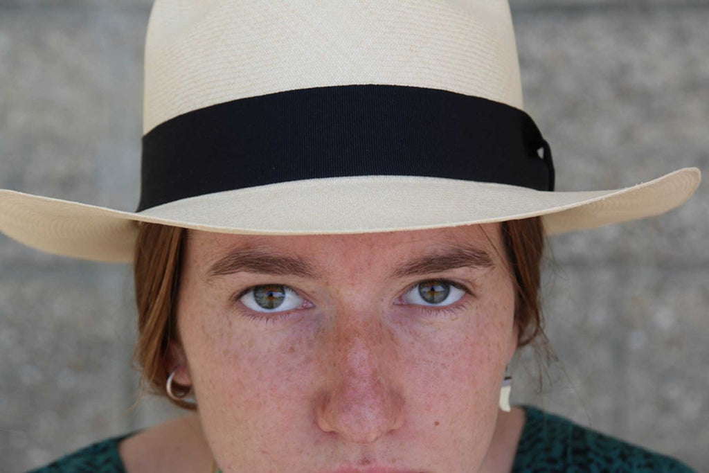 chapeau de panama montecristi porté zoom qualité