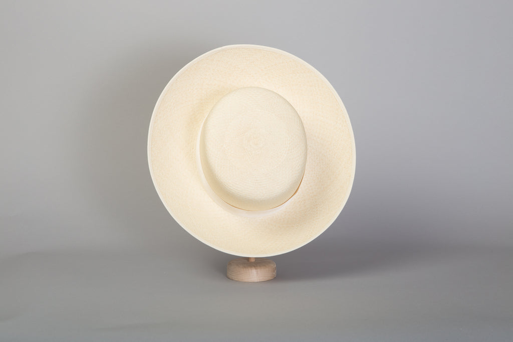 chapeau panama sienne dessus