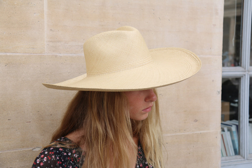 capeline panama syracuse porté 2