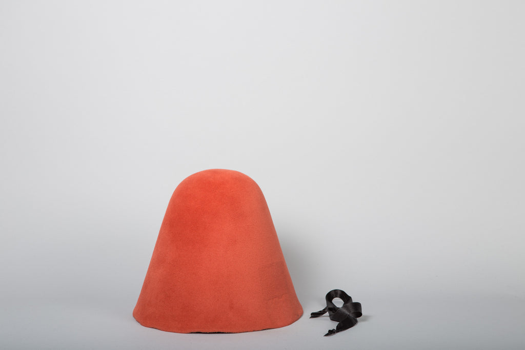 chapeau-roulable-rolling-orange-courtois-paris